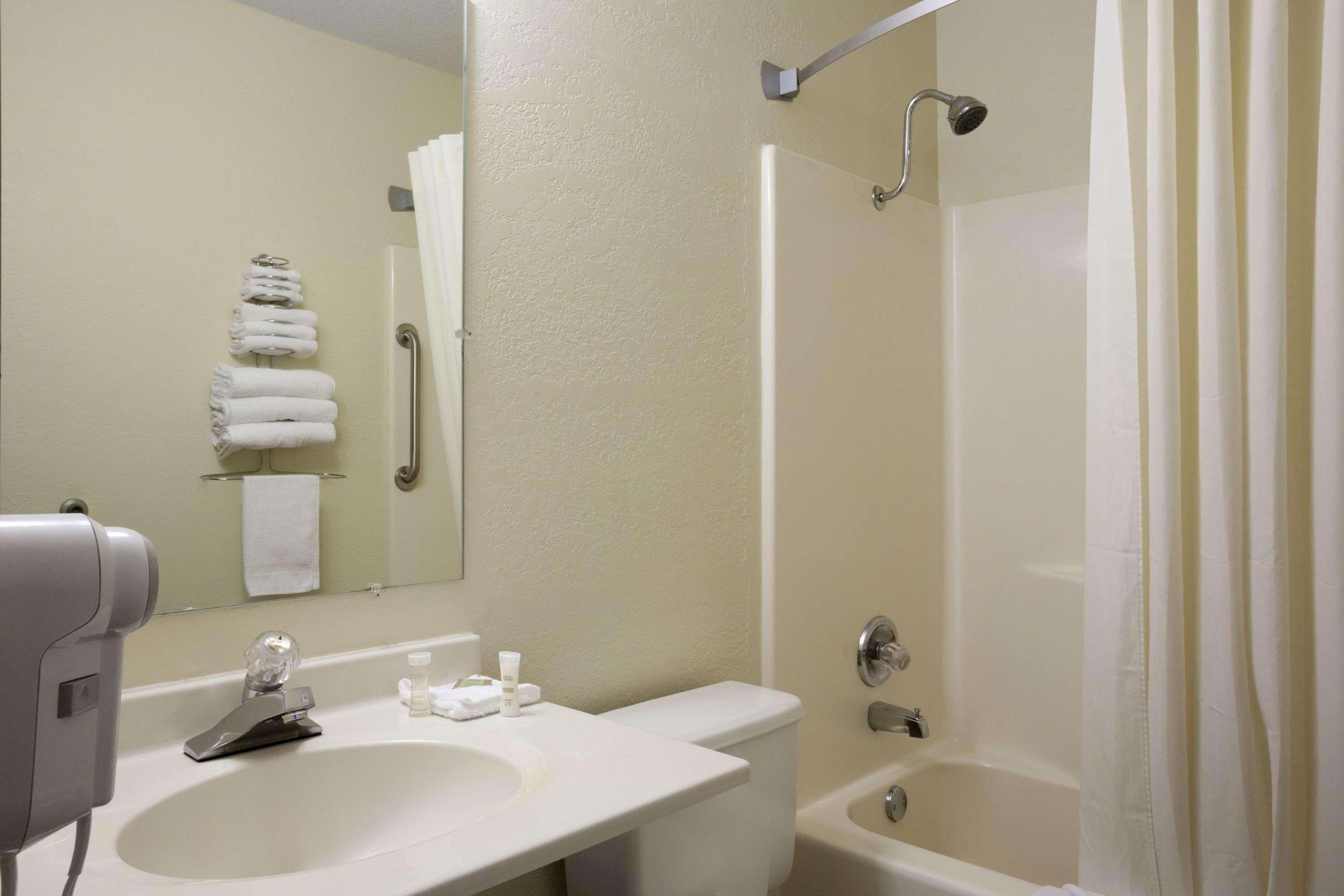 ซูเปอร์ 8 บาย วินด์แฮม อเล็กซานเดรีย มินนิโซตา Motel ภายนอก รูปภาพ